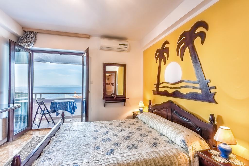 Ičići Villa Roses Apartments & Wellness מראה חיצוני תמונה
