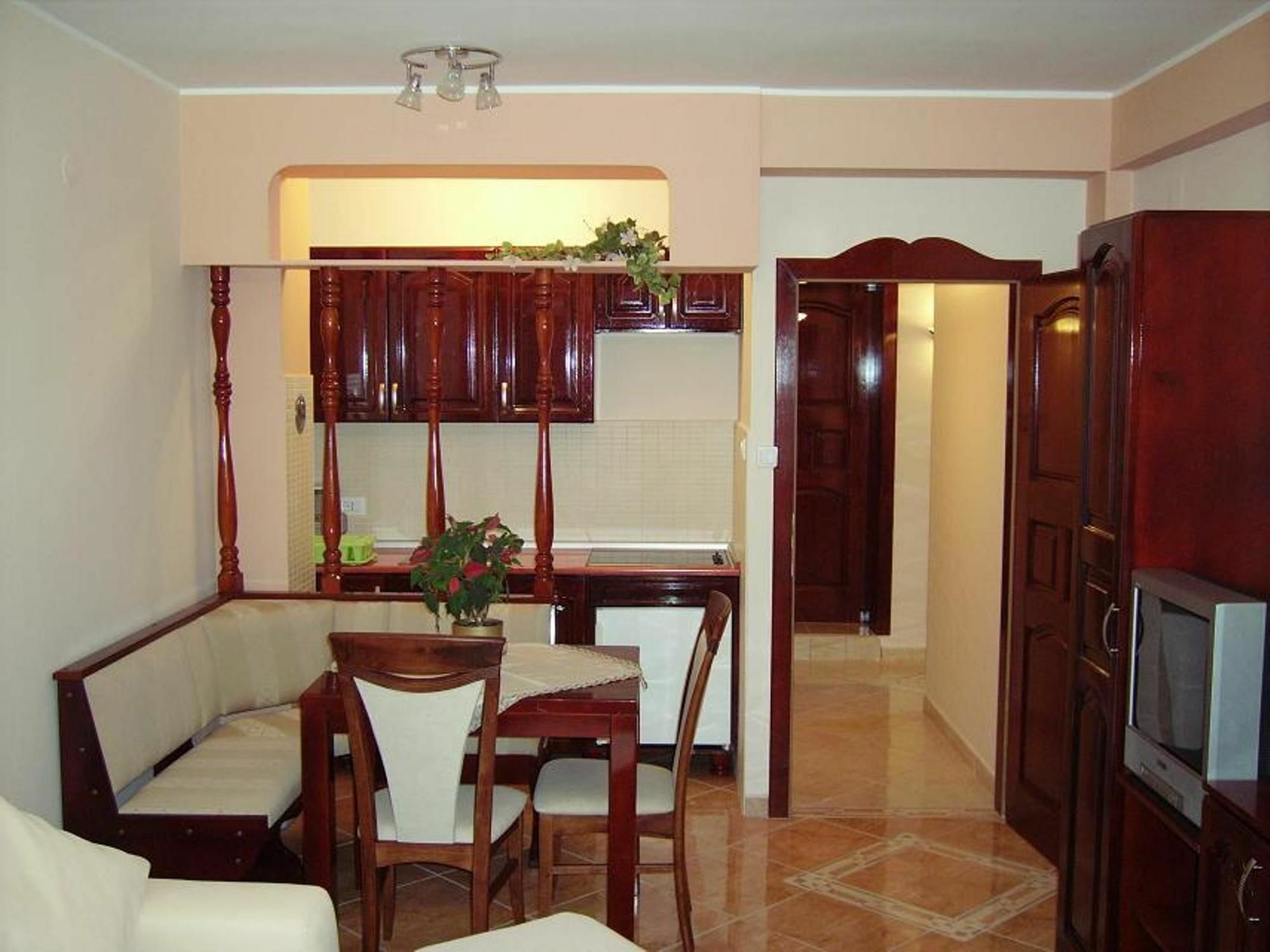 Ičići Villa Roses Apartments & Wellness מראה חיצוני תמונה