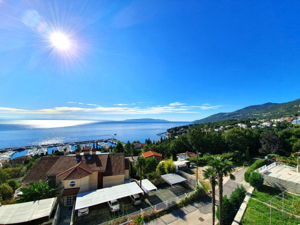 Ičići Villa Roses Apartments & Wellness מראה חיצוני תמונה